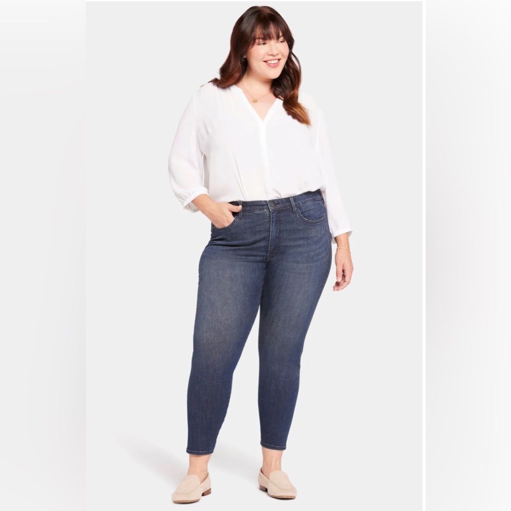 NYDJ Le Silhouette High Rise Ami Skinny Jeans - Petite 20/22W